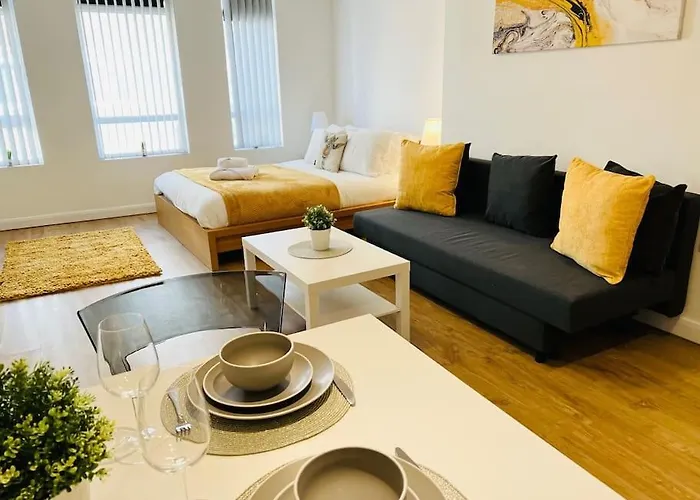 Luxury Studio Apartment